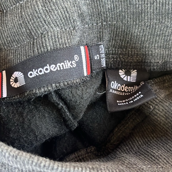 akademiks® sweatpants - Picture 7 of 8